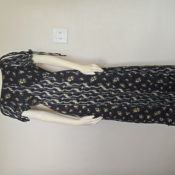 chinese dress ladies Free People Black Floral Short Sleeve Wrap Maxi Dress – The Hangout main image 0